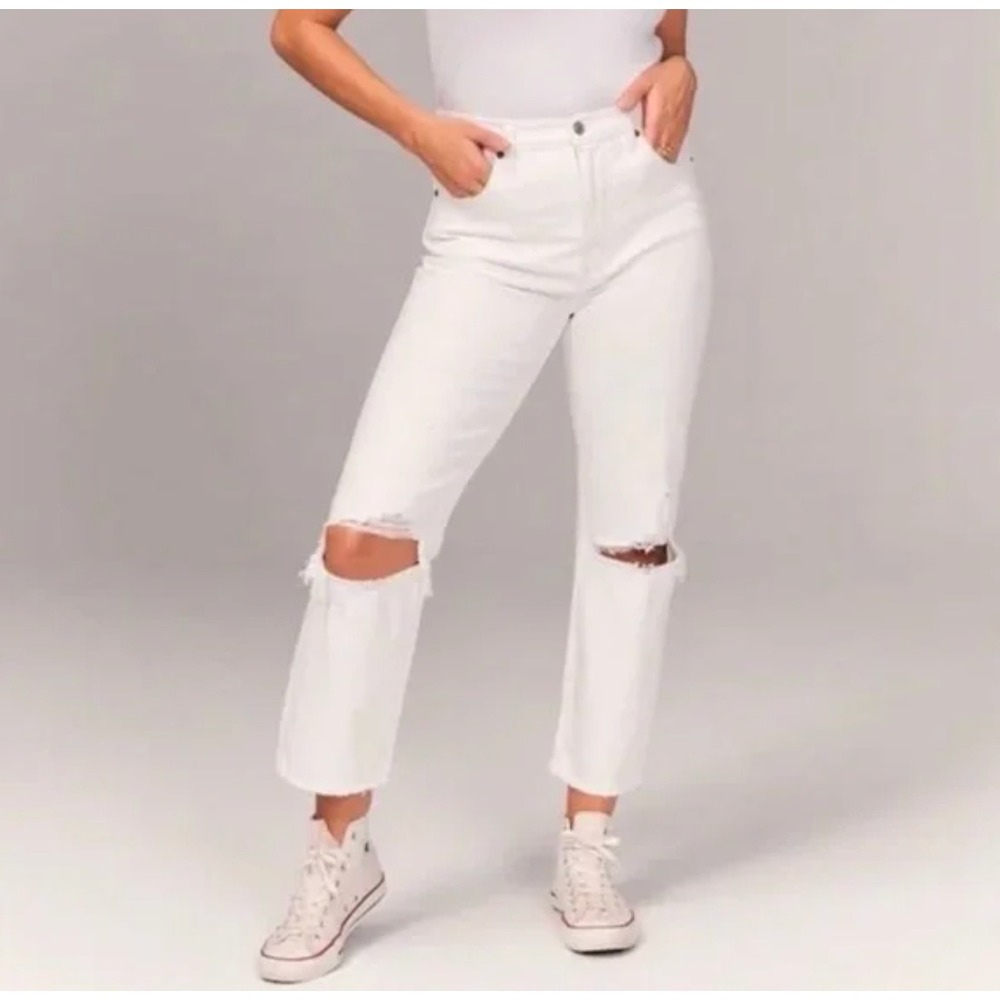 Abercrombie & Fitch Ultra High Rise Ankle Straight Jeans White Distressed 28/6S